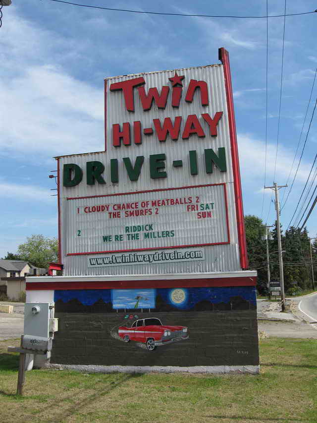 Twin Hi-Way Drive-In - 2013 PHOTO